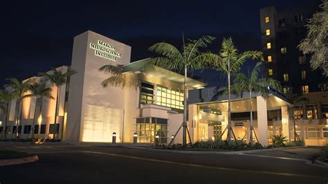 Boca regional hospital - Each hospital is given a score based on these ratings and the 50 top-scoring hospitals are nationally ranked, the top 10% within the specialty are considered high performing, and the rest are ...